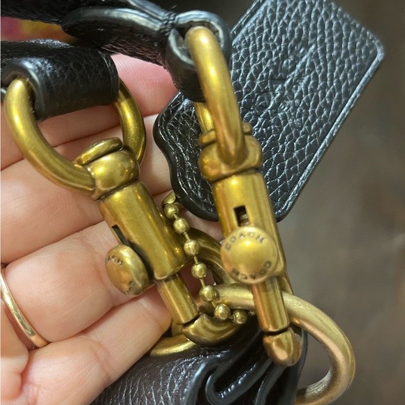 COPY - Coach Tabby Hobo Black - Picture 3 of 12